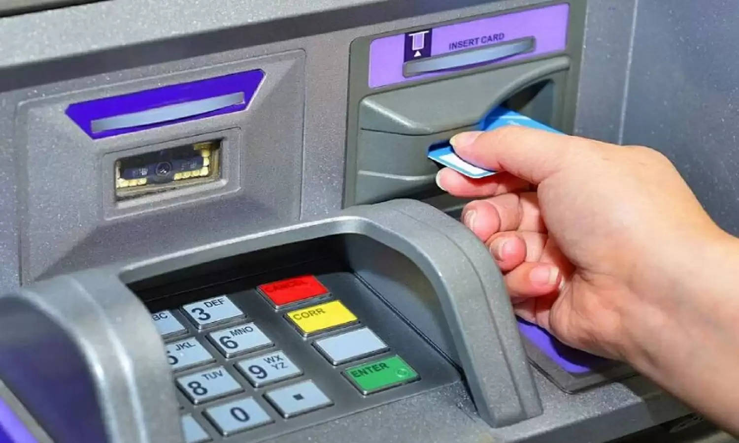 ATM Pin: कभी सोचा कि सिर्फ 4 अंकों का ही क्यों होता है ATM का पिन? वजह सुन हो जाएंगे हैरान